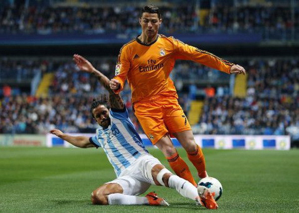 Kết quả: Chelsea thua sốc, Ronaldo đưa Real bay cao ảnh 2