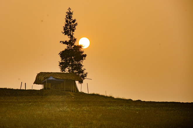 Hà Giang: Đánh thức tiềm năng du lịch ở Thảo nguyên Suôi Thầu ảnh 3