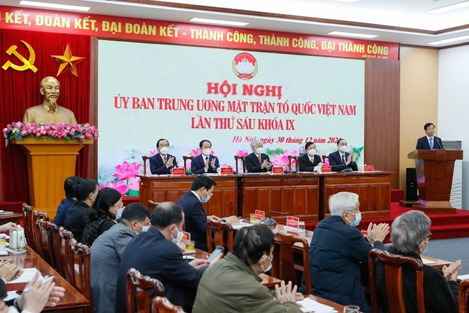Quang cảnh hội nghị. (Ảnh: qdnd.vn) Phát huy vai trò quan trọng của Mặt trận trong phòng chống dịch bệnh ảnh 1