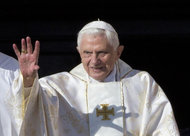 Giáo hoàng danh dự Benedict XVI là giáo hoàng cao tuổi nhất ảnh 1