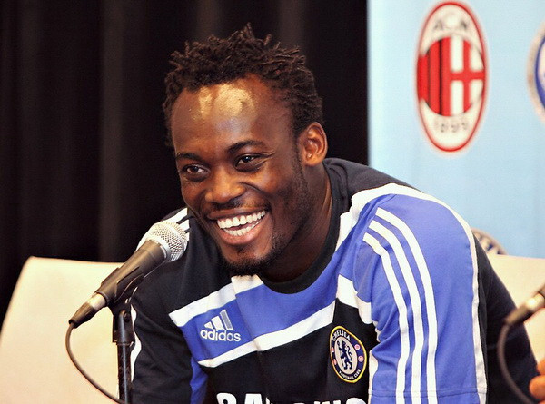 Những hợp đồng chuyển nhượng hoàn tất trong ngày 25/1 ảnh 1