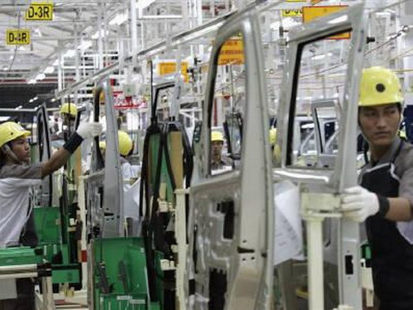 Ảnh minh họa. (Nguồn: Reuters) Ngành công nghiệp ôtô Malaysia dự báo bán 700.000 xe năm 2015 ảnh 1