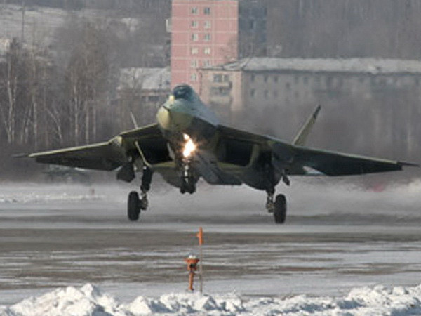 Bộ Quốc phòng Nga bắt đầu nhận các máy bay tiêm kích T-50 ảnh 1