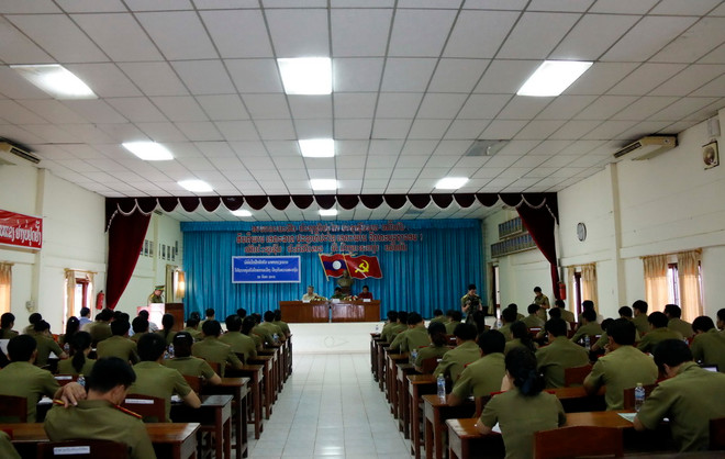Khai giảng lớp tiếng Việt cho cán bộ, chiến sỹ Bộ An ninh Lào ảnh 2