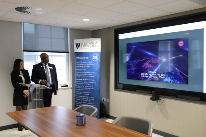 Giới thiệu cơ hội thương mại và đầu tư ở Việt Nam tới doanh nghiệp Anh ảnh 1