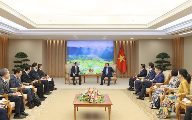 Thủ tướng Phạm Minh Chính tiếp Tổng Thư ký Tổ chức Năng suất châu Á Indra Pradana Singawinata. (Ảnh: Dương Giang/TTXVN) Thủ tướng Phạm Minh Chính tiếp Tổng Thư ký Tổ chức năng suất châu Á ảnh 2