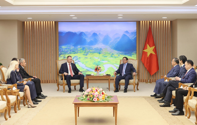 Thủ tướng Phạm Minh Chính tiếp Bộ trưởng Bộ Nội vụ Belarus Ivan Kubrakov. (Ảnh: Dương Giang/TTXVN) Thủ tướng Phạm Minh Chính tiếp Bộ trưởng Bộ Nội vụ Belarus ảnh 2