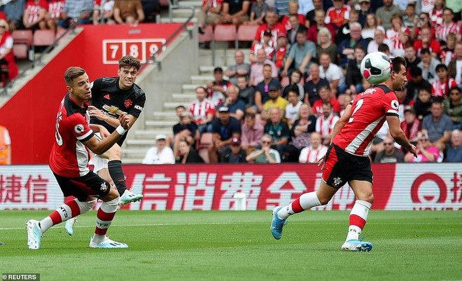 Daniel James ghi bàn mở tỷ số cho Manchester United. Hòa Southampton, Manchester United không thắng 3 trận liên tiếp ảnh 1