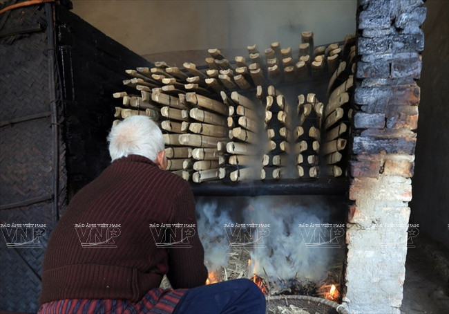 Những đôi quang gánh "chở" tâm hồn người Việt vùng thôn quê ảnh 5