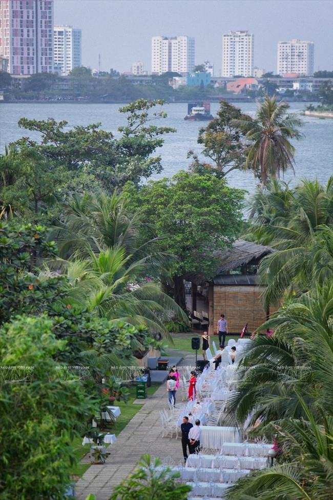 Khám phá nét quyến rũ của Khu du lịch Tân Cảng bên sông Sài Gòn ảnh 7