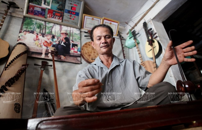 Bàn tay tài hoa của người thợ chế tác các loại nhạc cụ dân tộc ảnh 7