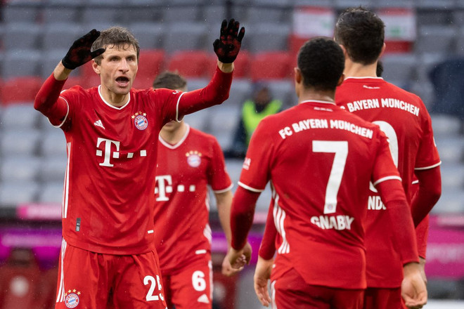 Bayern tiếp tục bỏ xa các đối thủ sau màn hủy diệt Hoffenheim ảnh 1