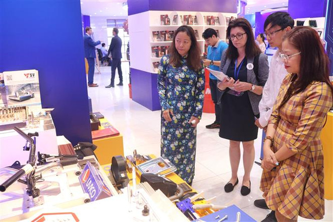 Việt Nam-Ba Lan thúc đẩy hợp tác thương mại, công nghệ thông tin ảnh 1