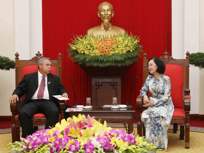 Trưởng Ban Dân vận TW tiếp Đoàn Trung tâm Những người lao động Cuba ảnh 1