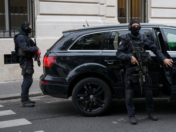 Pháp chỉ trích Bỉ chậm trễ công bố thông tin về kẻ tình nghi ảnh 1