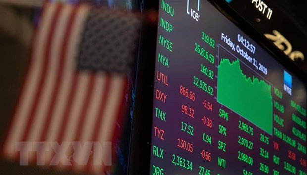 Chứng khoán Âu-Mỹ tiếp tục giảm điểm do lo ngại dịch COVID-19 ảnh 1