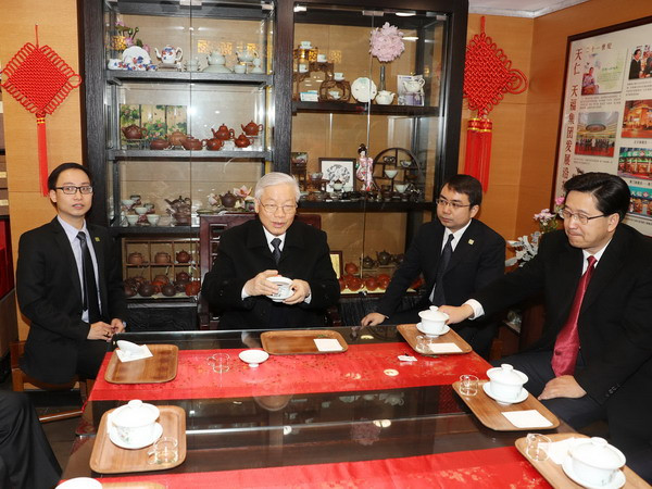 Tổng Bí thư Nguyễn Phú Trọng tiếp Bí thư Tỉnh ủy Chiết Giang ảnh 1