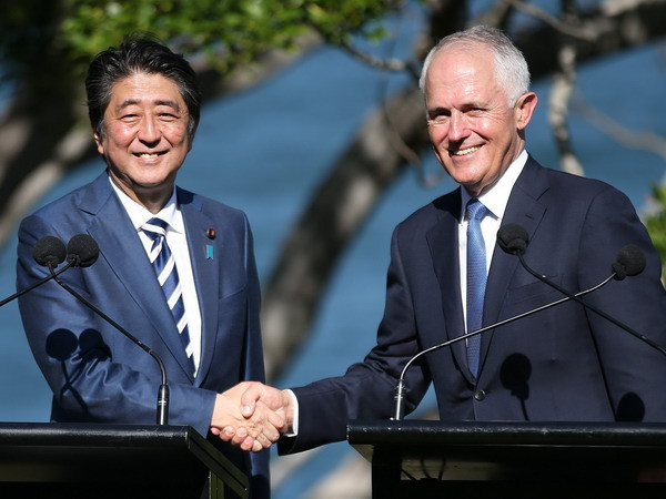 Australia và Nhật Bản cam kết thúc đẩy TPP và an ninh quốc phòng ảnh 1