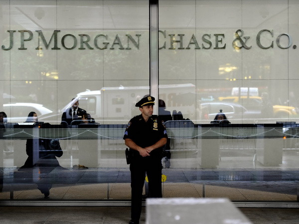 Dow Jones kết thúc chuỗi bốn ngày lập kỷ lục liên tiếp ảnh 1