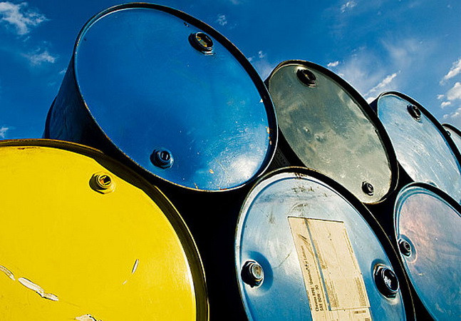 Làn sóng mua vào của các nhà đầu tư đẩy giá “vàng đen” đi lên ảnh 1