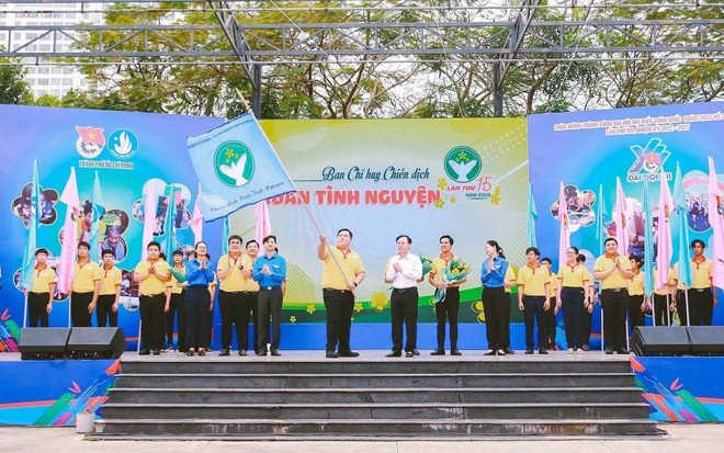 Thành phố Hồ Chí Minh phát động Ngày thanh niên cùng hành động ảnh 1