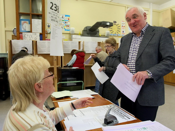 Lãnh đạo EU họp thượng đỉnh sau bầu cử Nghị viện châu Âu ảnh 1