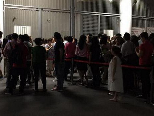 SEA Games 28: Khán giả nổi giận vì không được vào xem bế mạc ảnh 2