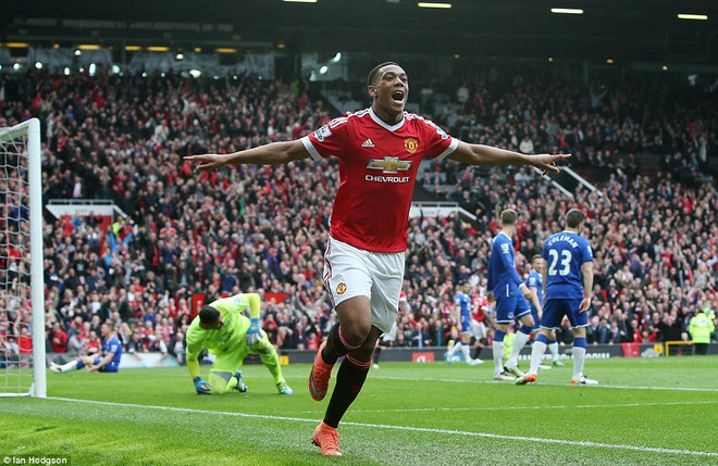 Martial "phá lưới" Everton, M.U lập kỷ lục tại Premier League ảnh 1