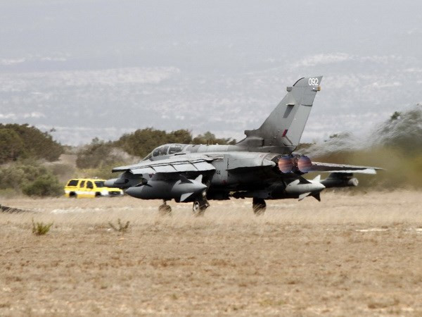 Anh có khả năng tham gia không kích với Mỹ nhằm vào Syria ảnh 1