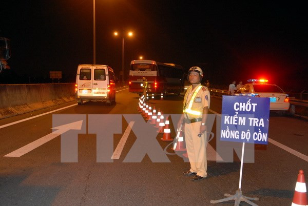 Cục trưởng CSGT: Người dân đã biết sợ uống rượu, bia khi lái xe ảnh 1