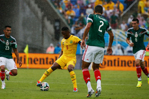 [Photo] Santos gặp dớp "đen", Mexico "nhọc nhằn" hạ Cameroon ảnh 6