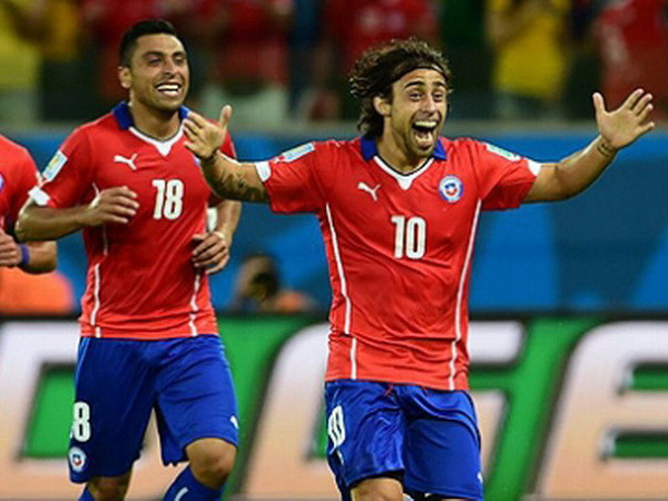 [Video] Sanchez thắp lửa cho bàn thắng ấn tượng của Chile ảnh 1