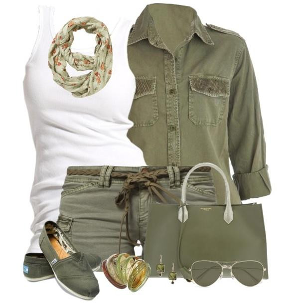 Những phong cách kết hợp quần soóc "quân sự" gợi cảm nhất ảnh 1