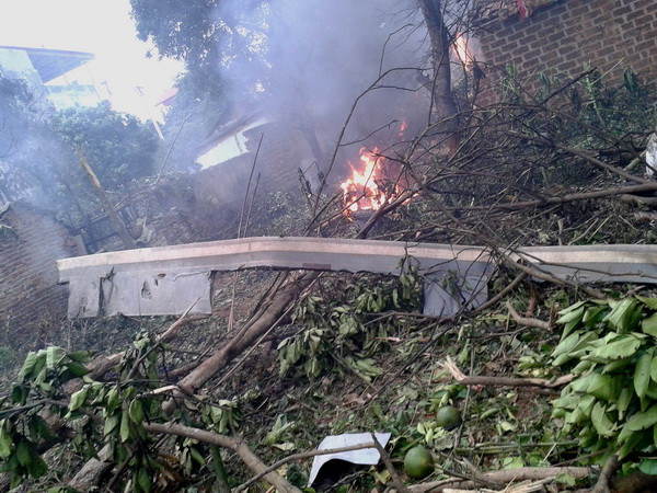 Chủ tịch nước thăm các chiến sỹ trong vụ rơi máy bay Mi-171 ảnh 1