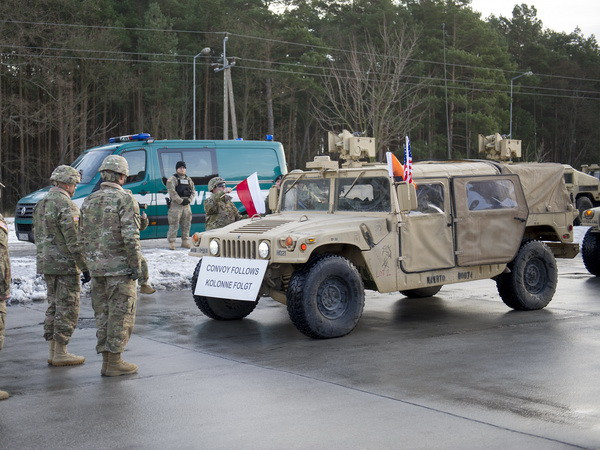 NATO ứng phó với một thế giới ngày càng nguy hiểm hơn ảnh 1