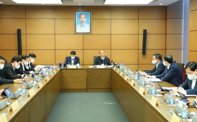 Quốc hội thảo luận về tạo đột phá, đưa kinh tế sớm vượt qua khó khăn ảnh 1