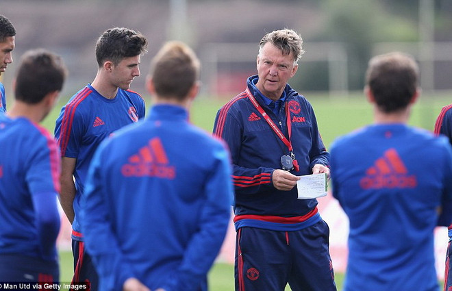 Chuyển nhượng 8/8: Lộ tân binh M.U muốn mua, Arsenal "vỡ mộng" ảnh 1