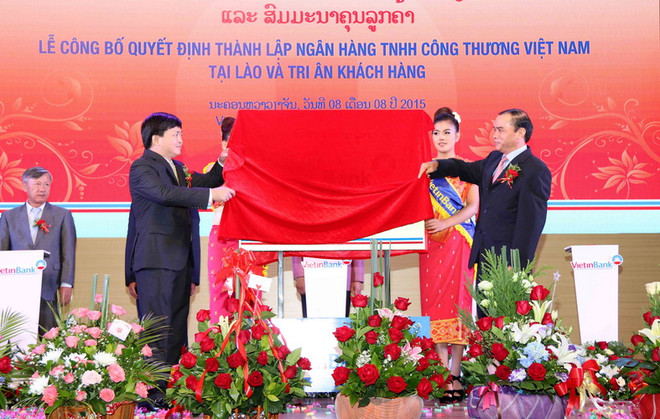 Ngân hàng thứ tư của Việt Nam chính thức khai trương ở Lào ảnh 1