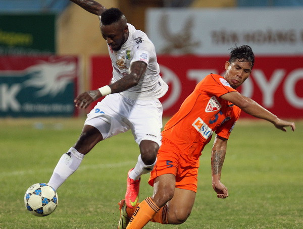 SHB Đà Nẵng bất ngờ bại trận trước "người anh em" QNK Quảng Nam ảnh 1