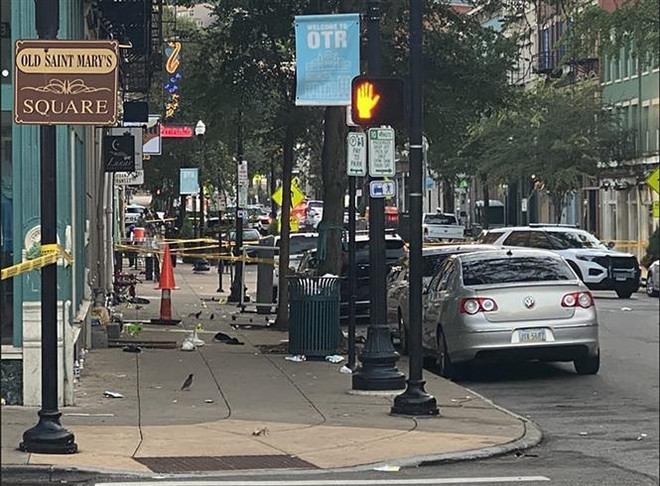 Mỹ: Xả súng vào giữa đêm ở Texas làm hơn 10 người thương vong ảnh 1