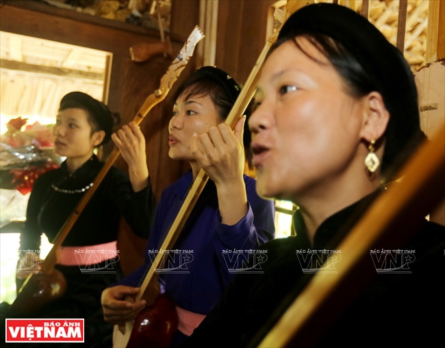 Người lưu giữ và truyền dạy những làn điệu Then ở xứ Tày ảnh 7