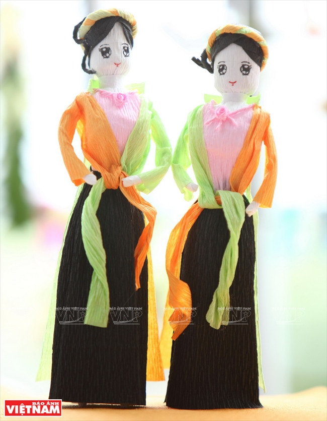 Những con búp bê giấy ngộ nghĩnh và độc đáo mang tâm hồn Việt ảnh 12