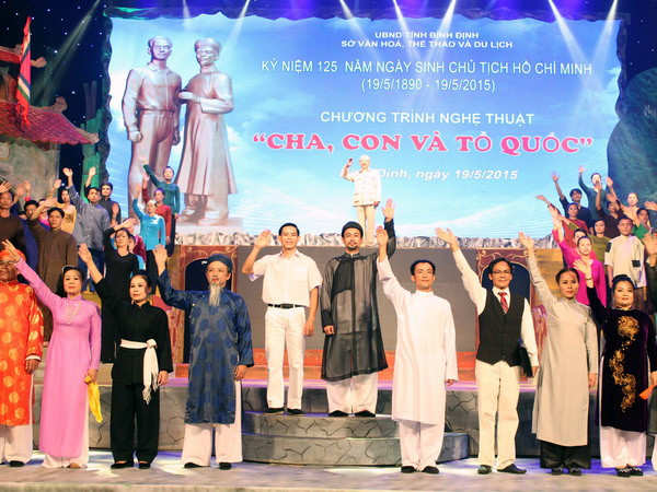 Nhiều chương trình kỷ niệm ngày sinh của Chủ tịch Hồ Chí Minh ảnh 1