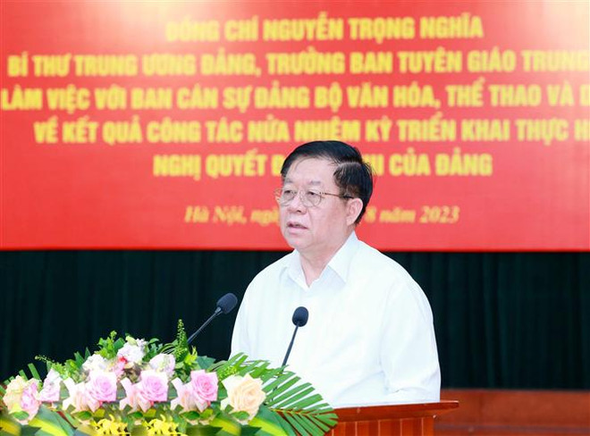 Xây dựng, phát triển văn hóa, con người Việt Nam trong giai đoạn mới ảnh 1