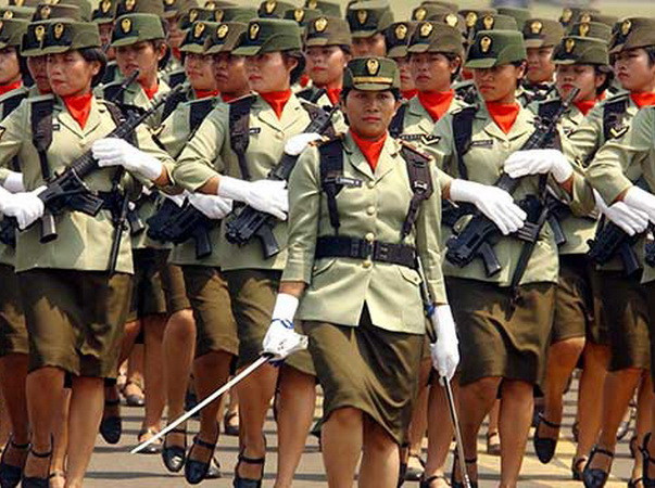Kiểm tra trinh tiết cho nữ ứng viên quân đội bằng “hai ngón tay” ảnh 1