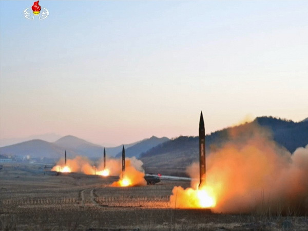 Mỹ đang đánh giá các biện pháp quân sự đối với Triều Tiên ảnh 1