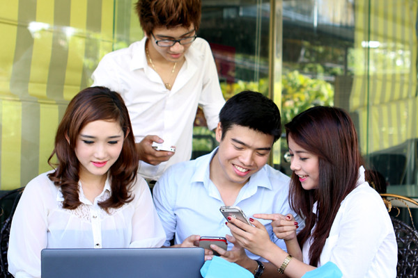 "Thời điểm vàng" để tái cơ cấu thị trường viễn thông ảnh 1