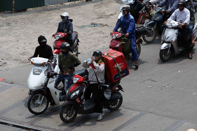 Miền Bắc, miền Trung tiếp tục nắng mạnh, nhiệt độ cao nhất 36 độ C ảnh 1