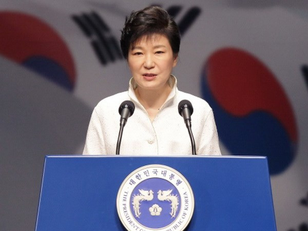 Tổng thống Hàn Quốc Park Geun-hye tăng cường đội ngũ luật sư ảnh 1