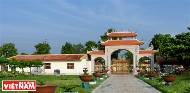 Chùa Linh Sơn - điểm dừng chân của du khách Việt trên đất Ấn Độ ảnh 1